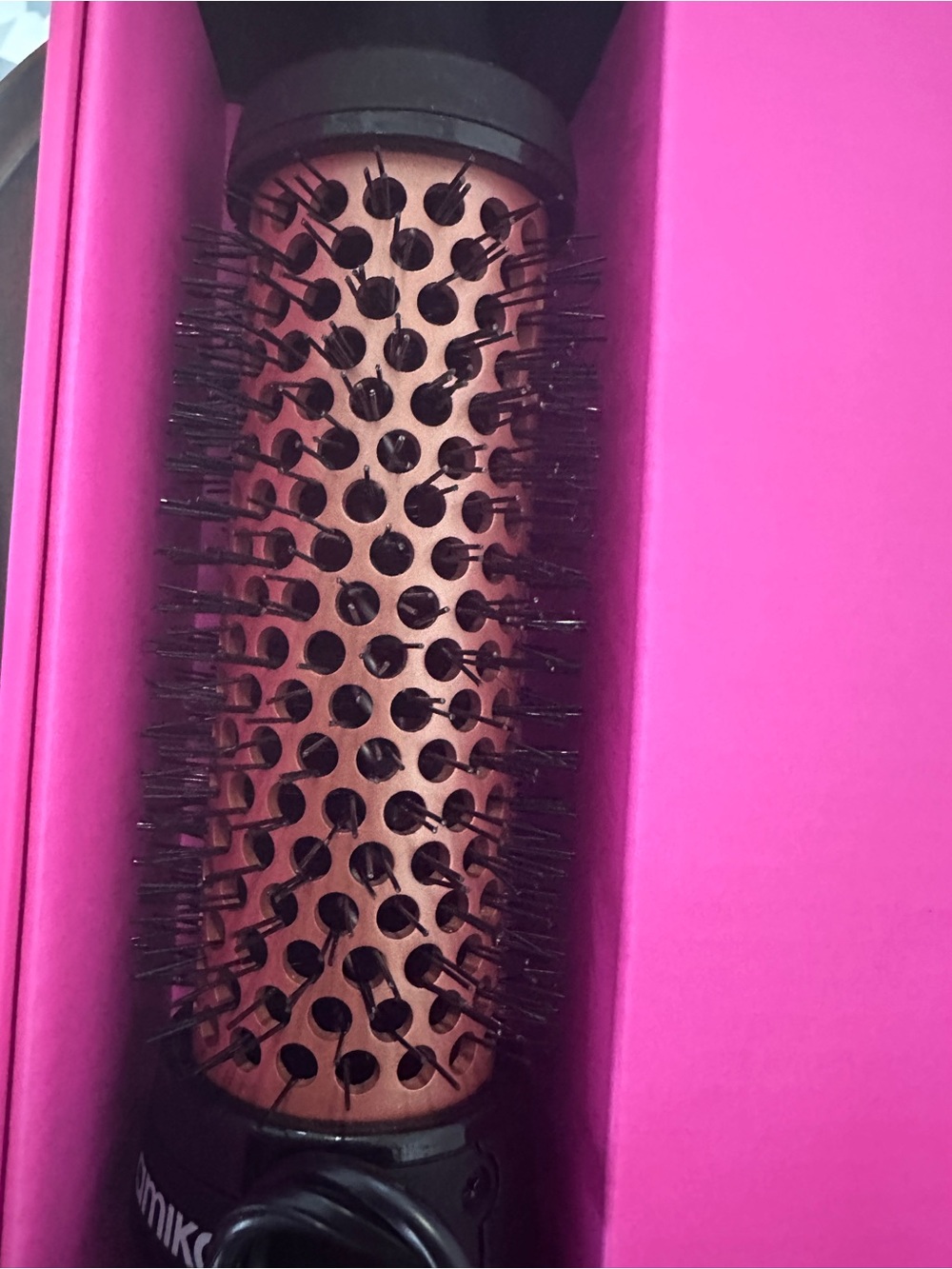 amika blowout babe thermal brush - Picture 3 of 4